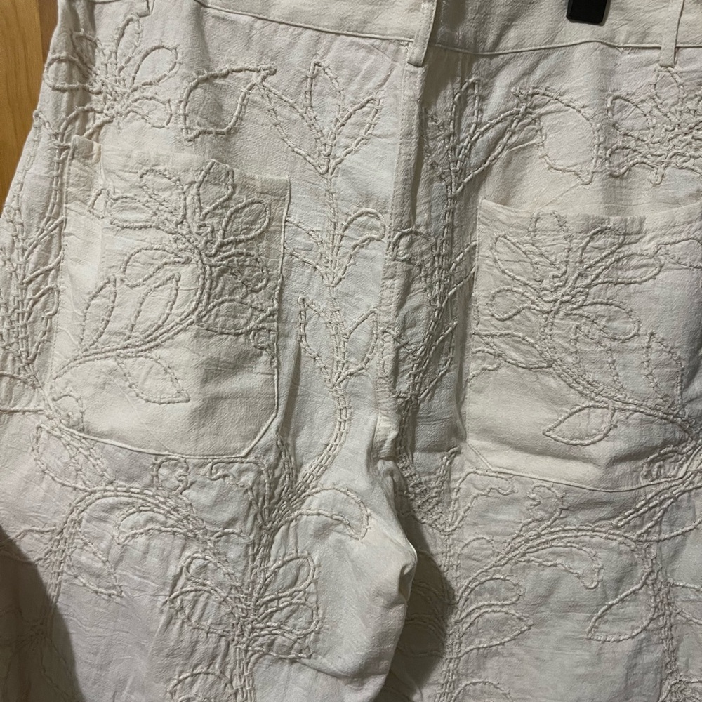 Women’s Embroidered Linen Pants - Picture 7 of 7